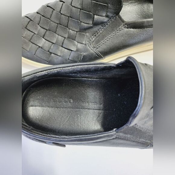 Ecco - Picture 13 of 15